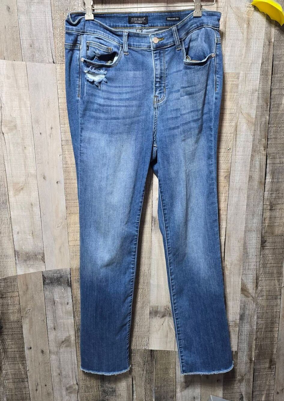 Judy Blue Straight Fit Distressed Jeans 14W Trendy Viral Casual Denim Basic Plus